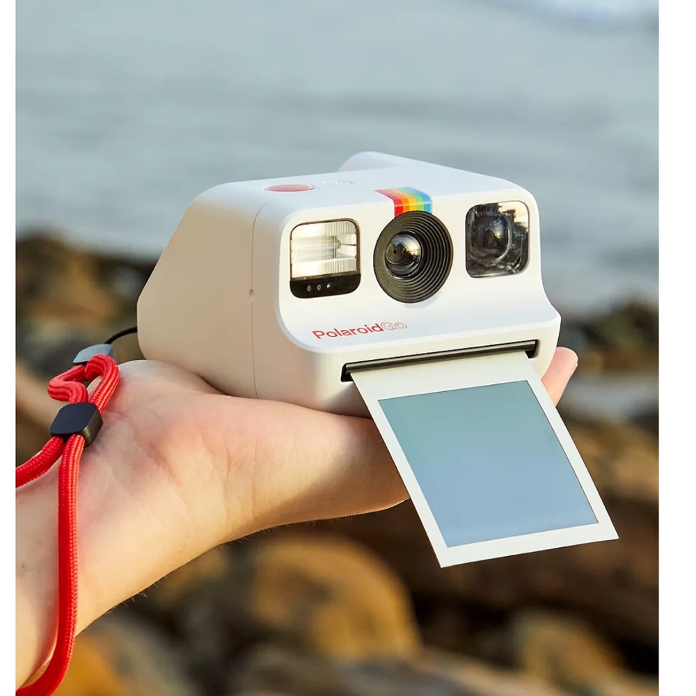 NWT Polaroid Go White Instant Camera